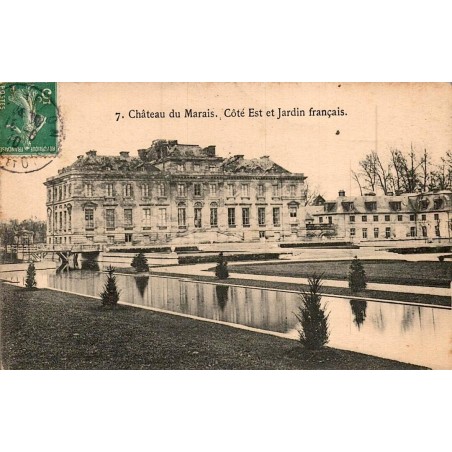 7 - Château du Marais - Côté Est et Jardin français