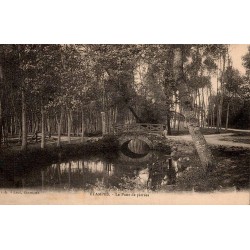 Carte postale ancienne Étampes Essonne Le Pont de Pierres