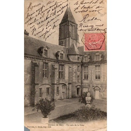Carte postale ancienne Méry-sur-Oise Val-d'Oise un coin de la cour du Château de Méry