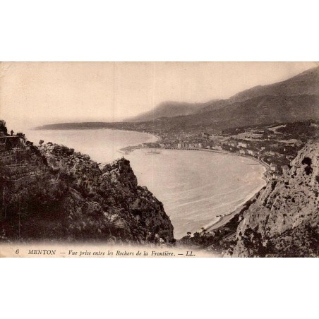 Carte postale ancienne Menton vue prise entre les rochers de la frontière Alpes-Maritimes LL