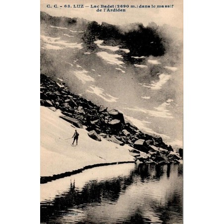 Carte postale ancienne Luz – Mac Badet (2690 m) dans le massif de l’Ardiden, Pyrénées