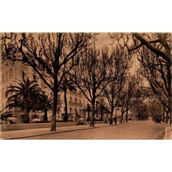 Carte postale ancienne Nice Hôtel du Louvre boulevard Victor Hugo Alpes-Maritimes