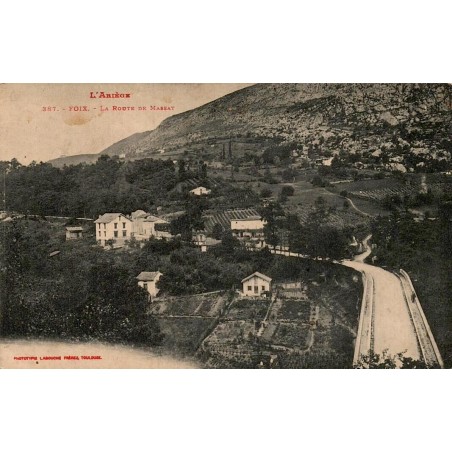 Carte postale ancienne Foix la route de Massat Ariège