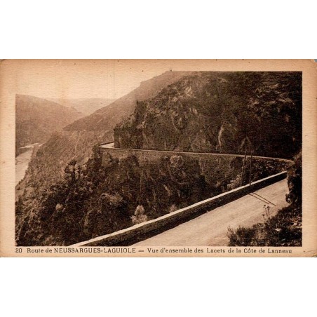 Carte postale ancienne lacets côte de Lanneau Laguiole Aveyron