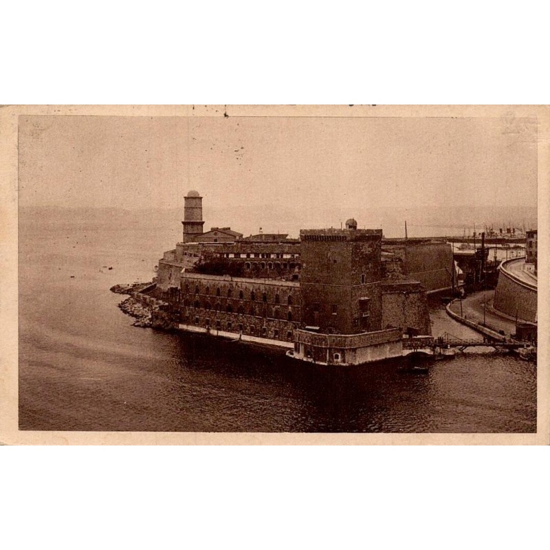 Carte postale ancienne Marseille Port Saint-Jean Bouches-du-Rhône
