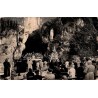 Carte postale ancienne Lourdes – La Grotte Miraculeuse de Massabielle