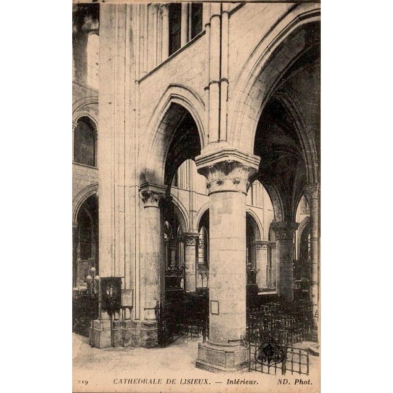 219 - Cathédrale de Lisieux - Intérieur