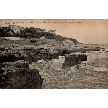 Carte postale ancienne Royan Roche au Moine marée haute Charente-Maritime CPA