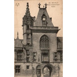 Carte postale ancienne Bourges entrée Palais Jacques Cœur Cher CPA collection