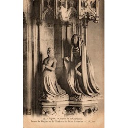 Carte postale ancienne de Dijon représentant la chapelle de la Chartreuse avec les statues de Flandre et Sainte Catherine