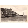 Carte postale ancienne de Saint-Brieuc représentant Le Légué et la pointe du phare dans les Côtes-d'Armor