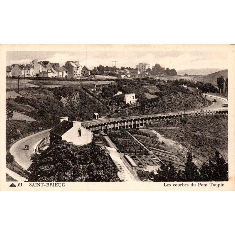 Carte postale ancienne de Saint-Brieuc représentant les courbes du pont Toupin et les infrastructures ferroviaires
