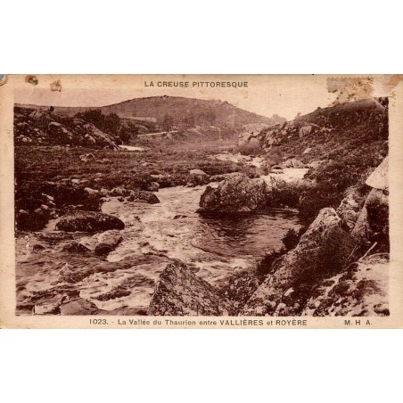 Carte postale ancienne de Vallière représentant la vallée du Thaurion entre Vallières et Royère dans la Creuse