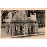 Carte postale ancienne de Brou représentant le tombeau de Philibert le Beau dans l’église historique