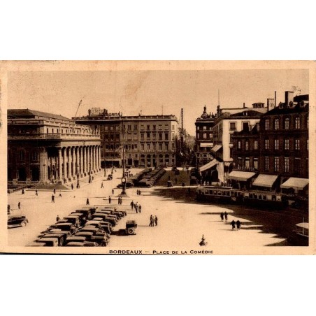 Carte postale ancienne Bordeaux place de la Comédie centre historique