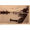Carte postale ancienne Castillon-sur-Dordogne les quais en Gironde
