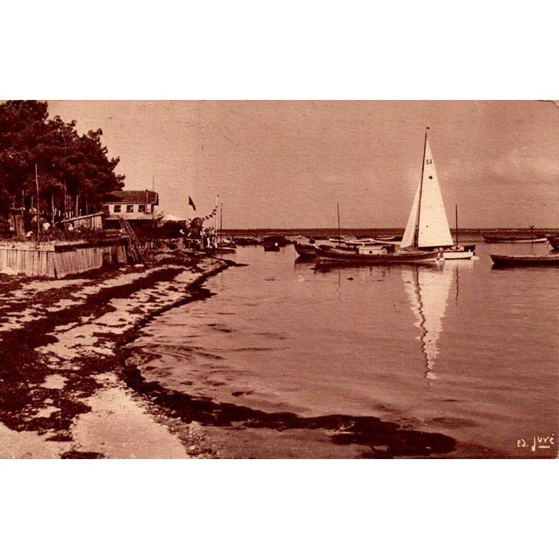 Carte postale ancienne Claquey Bassin d’Arcachon la plage en Gironde