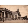 Carte postale ancienne Tours le Palais et l’Hôtel de Ville en Indre-et-Loire