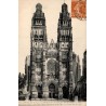 Carte postale ancienne Tours cathédrale Saint-Gatien la tour nord et la tour sud en Indre-et-Loire