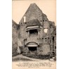 Carte postale ancienne Chinon cheminée et restes de la salle du château du XIIIe siècle en Indre-et-Loire