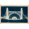 Carte postale ancienne Grenoble Exposition Internationale 1925 illumination de la Porte d’Honneur en Isère