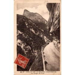 Carte postale ancienne Saint-Pierre-de-Chartreuse les gorges du Frou circuit de la Grande Chartreuse en Isère