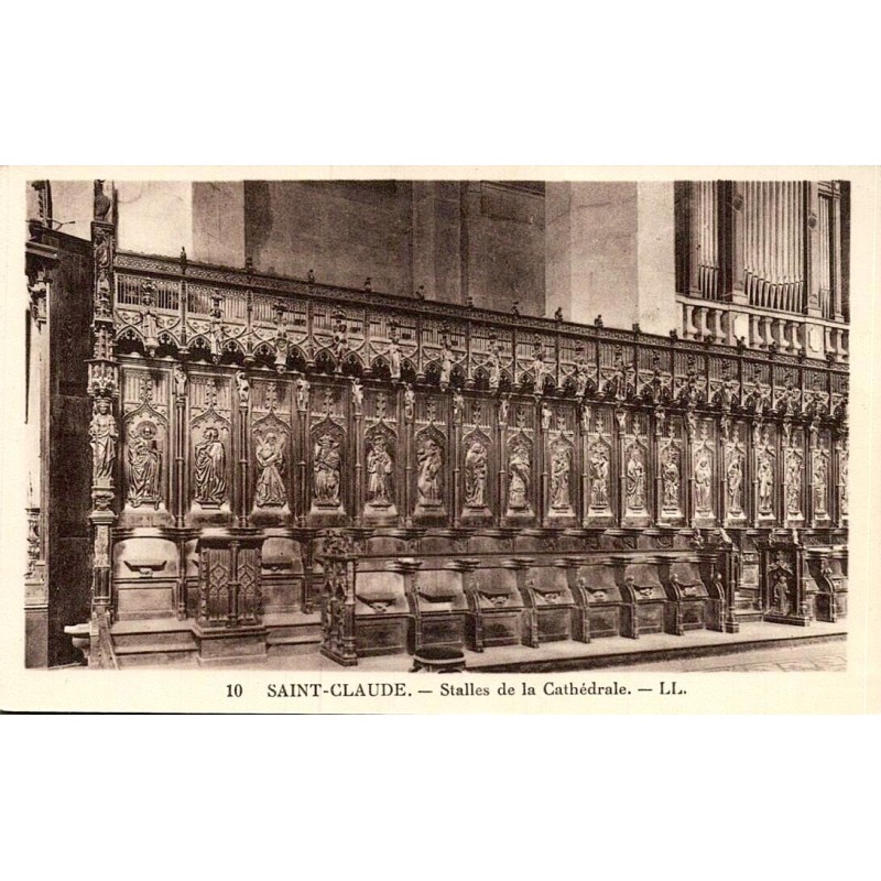 Carte postale ancienne Saint-Claude stalles de la cathédrale intérieur religieux Jura édition LL