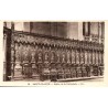 Carte postale ancienne Saint-Claude stalles de la cathédrale intérieur religieux Jura édition LL