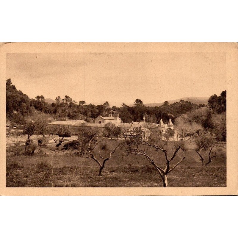 Carte postale ancienne Méounes-lès-Montrieux chartreuse de Montrieux vue générale monastère cartusien Var