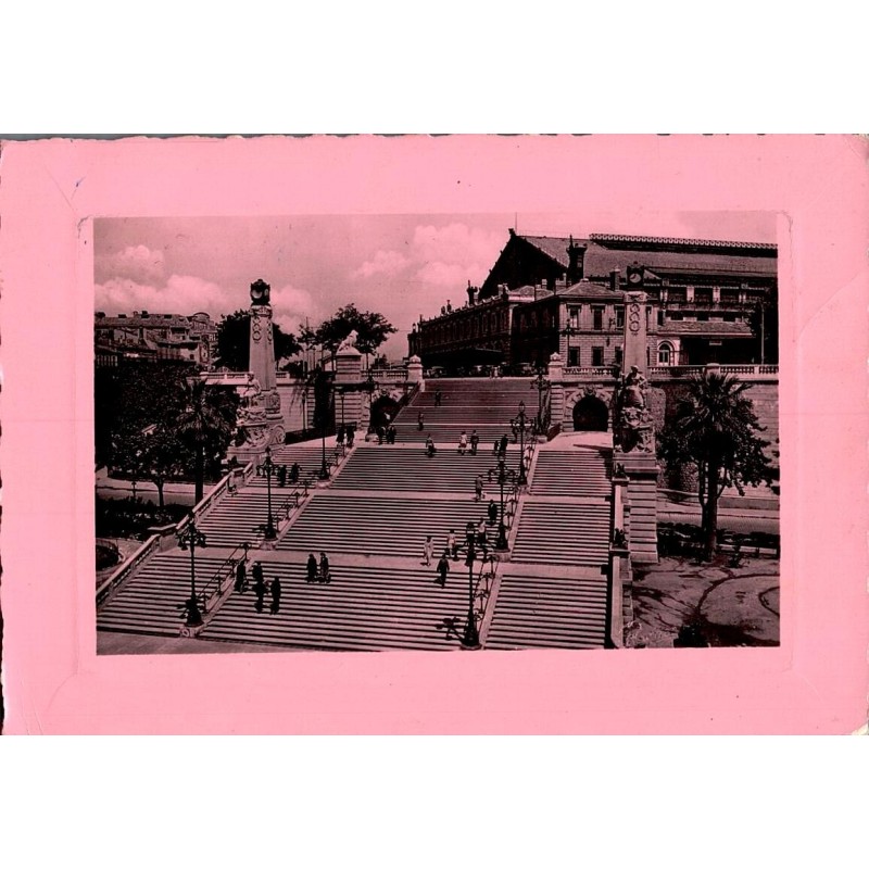Carte postale ancienne Marseille – Escalier monumental et Gare Saint-Charles