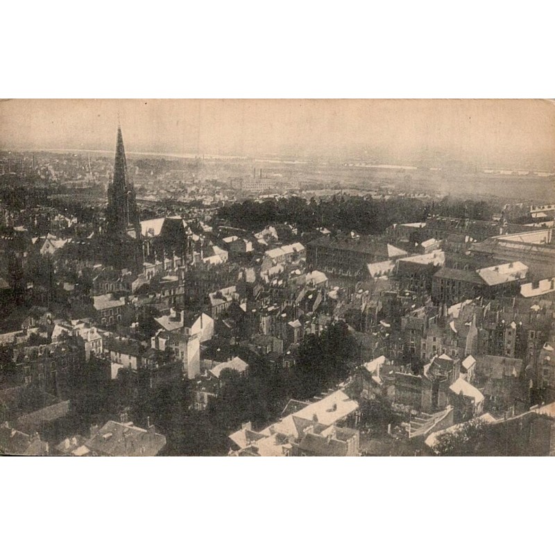 CPA Nantes quartier Saint-Clément en ballon