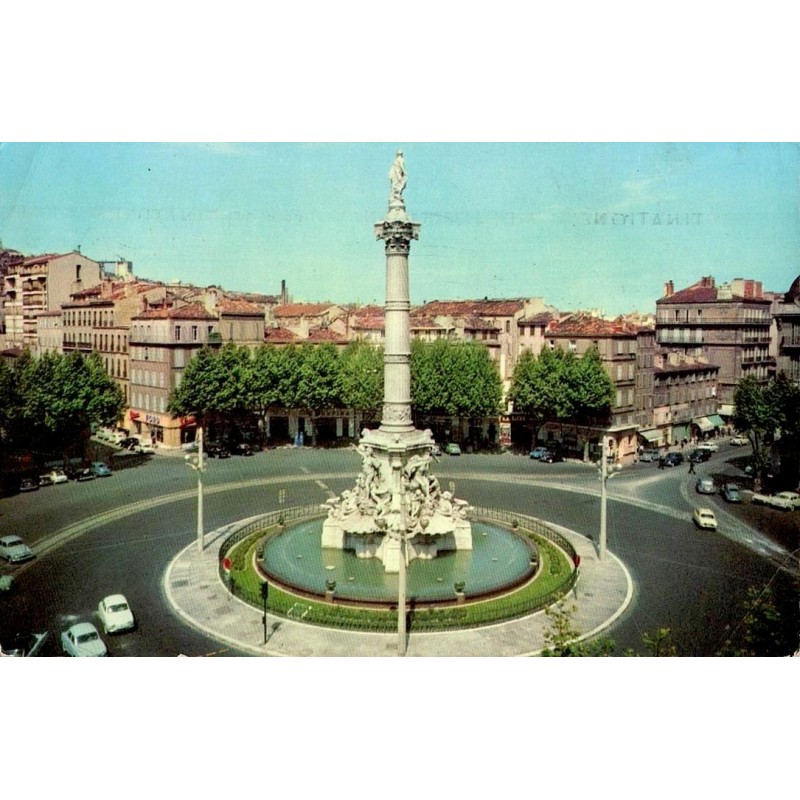 Carte postale ancienne Marseille – Place Castellane et fontaine