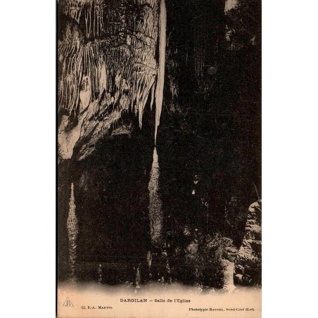 Carte postale ancienne Dargilan Salle de l’Église Lozère vue intérieure de grotte avec concrétions calcaires monumentales