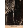Carte postale ancienne Dargilan Salle de l’Église Lozère vue intérieure de grotte avec concrétions calcaires monumentales