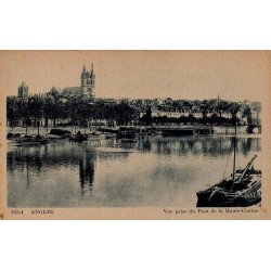 Carte postale ancienne Angers vue prise du Pont de la Haute-Chaîne Maine-et-Loire édition ND panorama sur la Maine