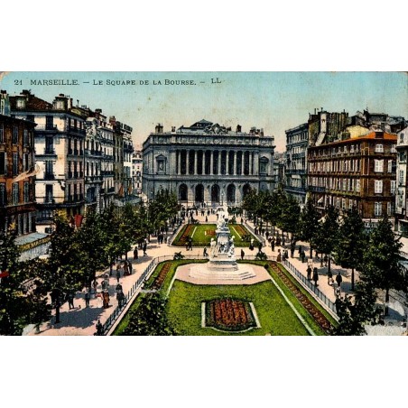 Carte postale ancienne du Square de la Bourse à Marseille avec vue urbaine historique