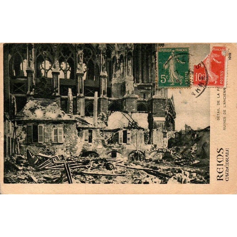 Carte postale ancienne Reims cathédrale détail de la façade en ruine 1919 Marne destruction Première Guerre mondiale