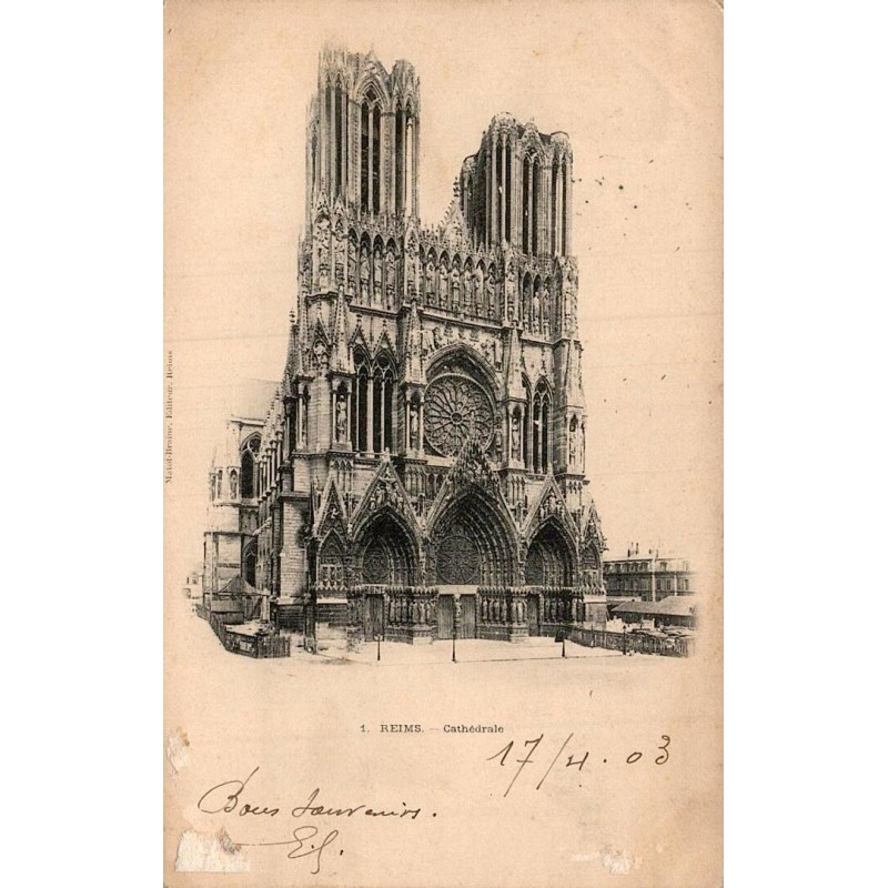 Carte postale ancienne Reims la Cathédrale Marne vue générale de la façade gothique du monument historique
