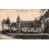 Carte postale ancienne Blangy-sous-Poix l’église Somme vue du monument religieux et du village picard