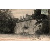 Carte postale ancienne Bourbonne-les-Bains le Château Haute-Marne vue du patrimoine historique de la station thermale