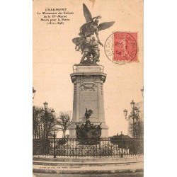 Carte postale ancienne Chaumont monument des Enfants de la Haute-Marne morts pour la Patrie monument commémoratif historique