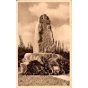 Carte postale ancienne du monument du colonel Driant au Bois des Caures.