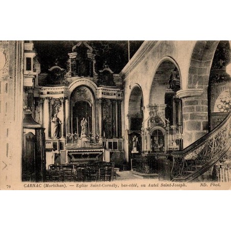 Carte postale ancienne de Carnac montrant l’autel Saint-Joseph de l’église Saint-Cornély