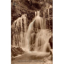 Carte postale ancienne de Saint-Honoré-les-Bains montrant la cascade du Seu