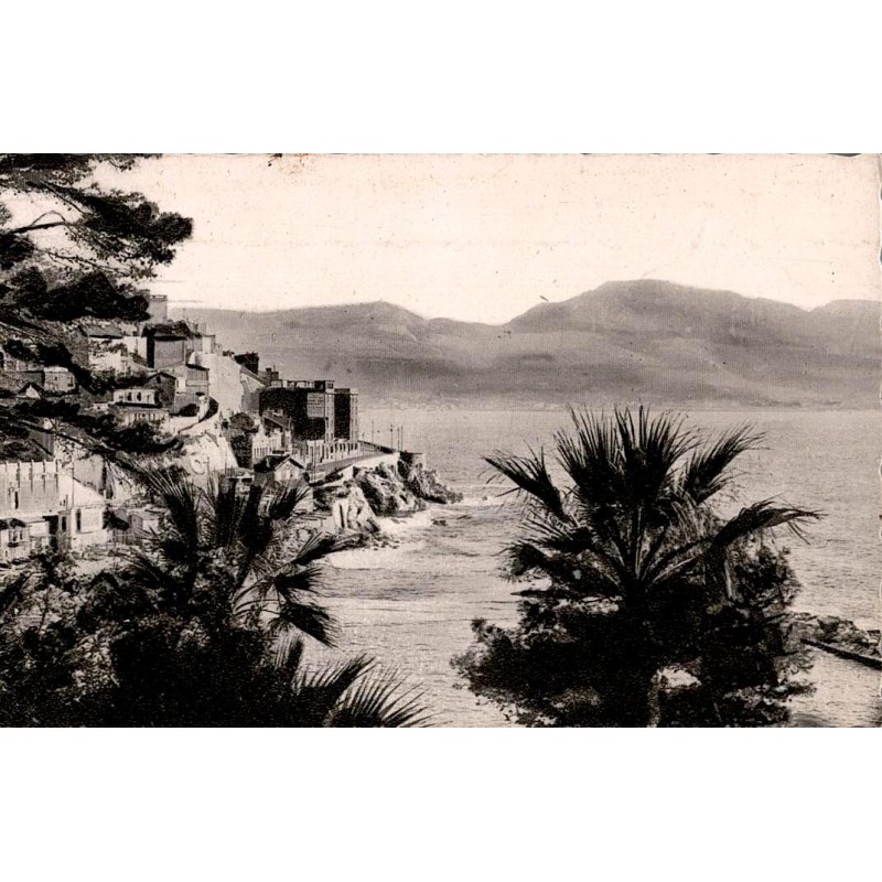 Carte postale ancienne de la Corniche et de l’Anse du Prophète à Marseille montrant la côte méditerranéenne historique