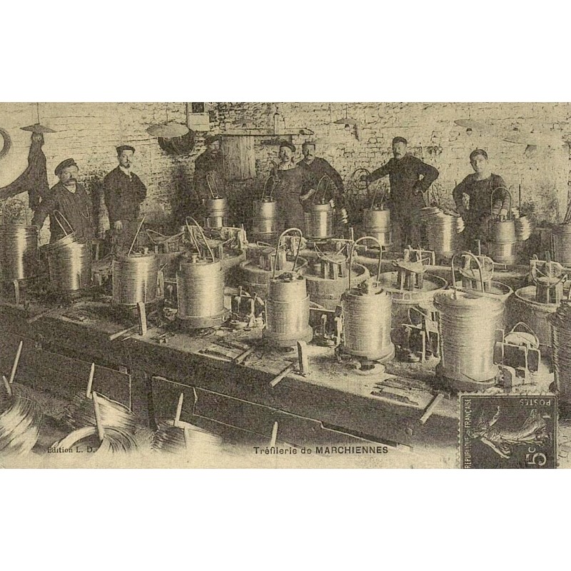 Reproduction de carte postale ancienne Tréfilerie de Marchiennes Collection Cartes d'Autrefois Nord