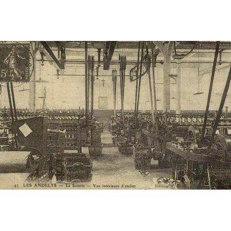 Reproduction de carte postale ancienne Les Andelys scierie vue intérieure de l'atelier Collection Cartes d'Autrefois Eure