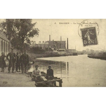 Reproduction de carte postale ancienne Halluin La Lys rivière frontière Collection Cartes d'Autrefois Nord