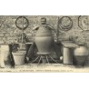 Reproduction de carte postale ancienne Noron-la-Poterie potier à son tour Collection Cartes d'Autrefois Calvados