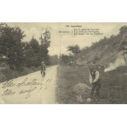 Reproduction de carte postale ancienne Louviers Chanson du Cantonnier Collection Cartes d'Autrefois Eure